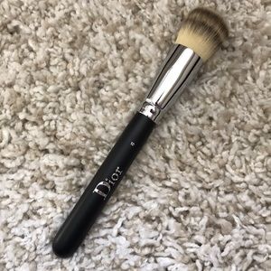 Dior full coverage brush #12